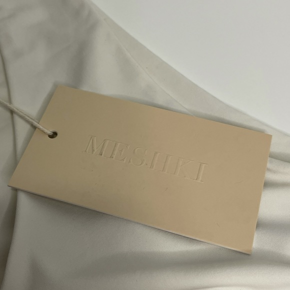 Meshki Skylar Croptop - Picture 4 of 5